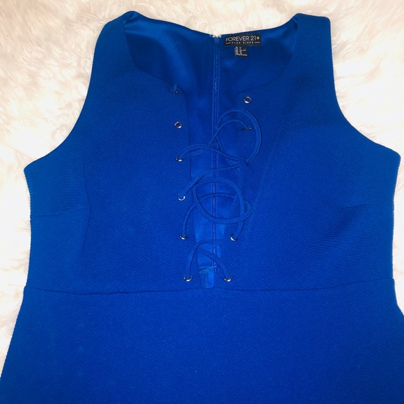 Blue mini dress - Picture 3 of 4